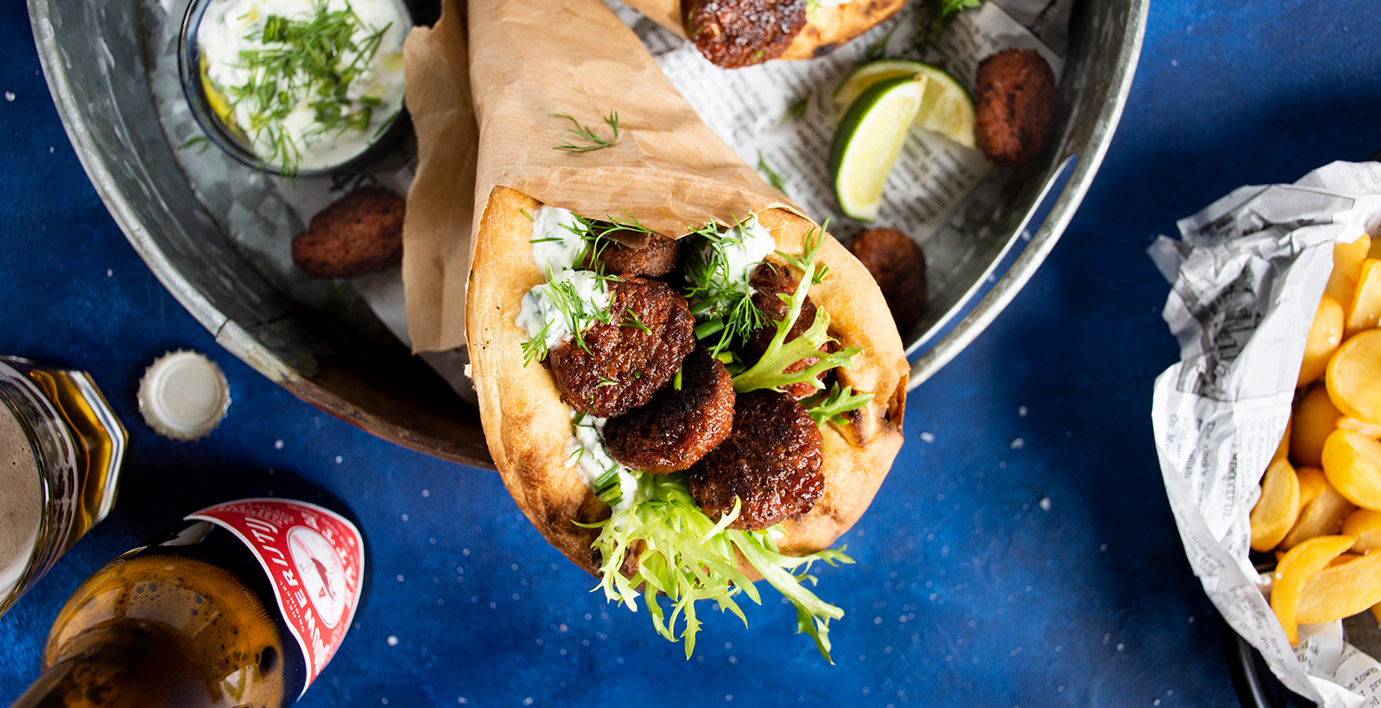 Flatbread met vegan falafel